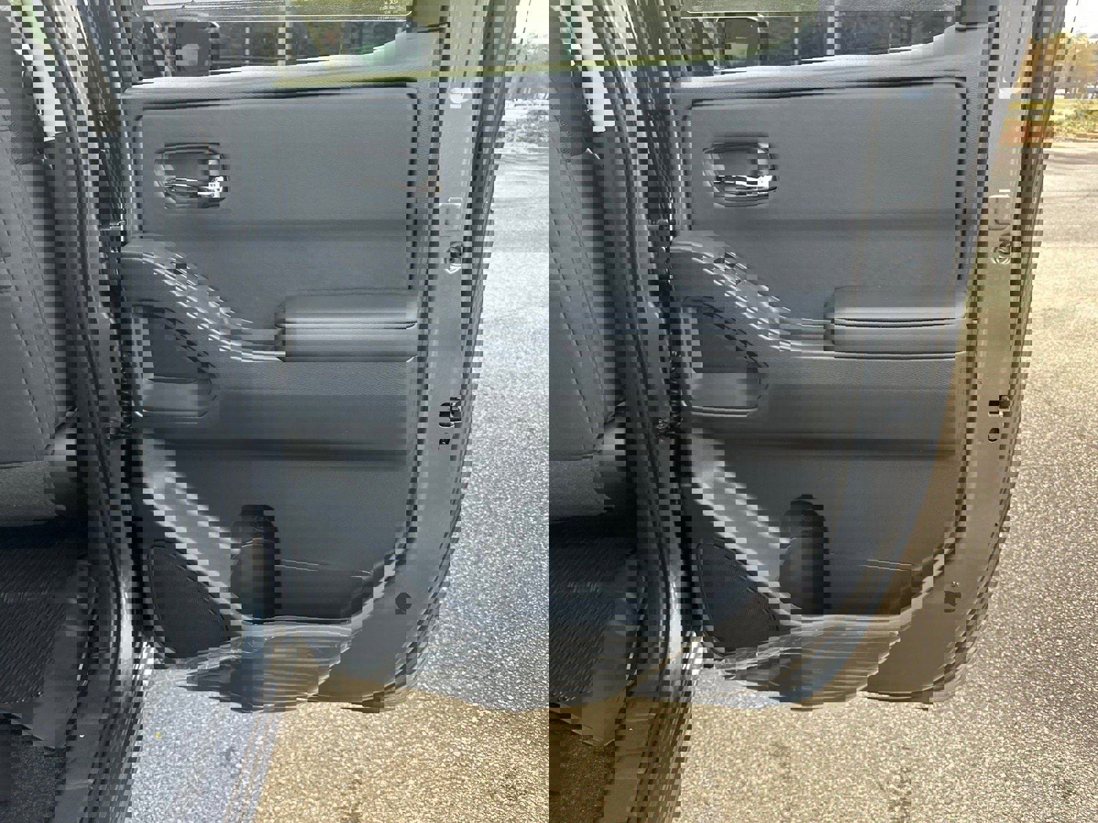 New 2026 Nissan Frontier SV w/ All-Weather Content Package image 15