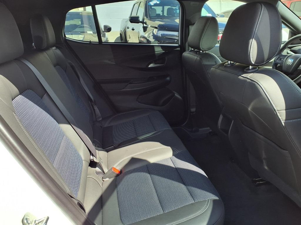 Certified 2026 Buick Envista Preferred FWD image 23