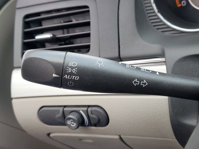 Used 2008 Saturn Aura XE FWD image 16