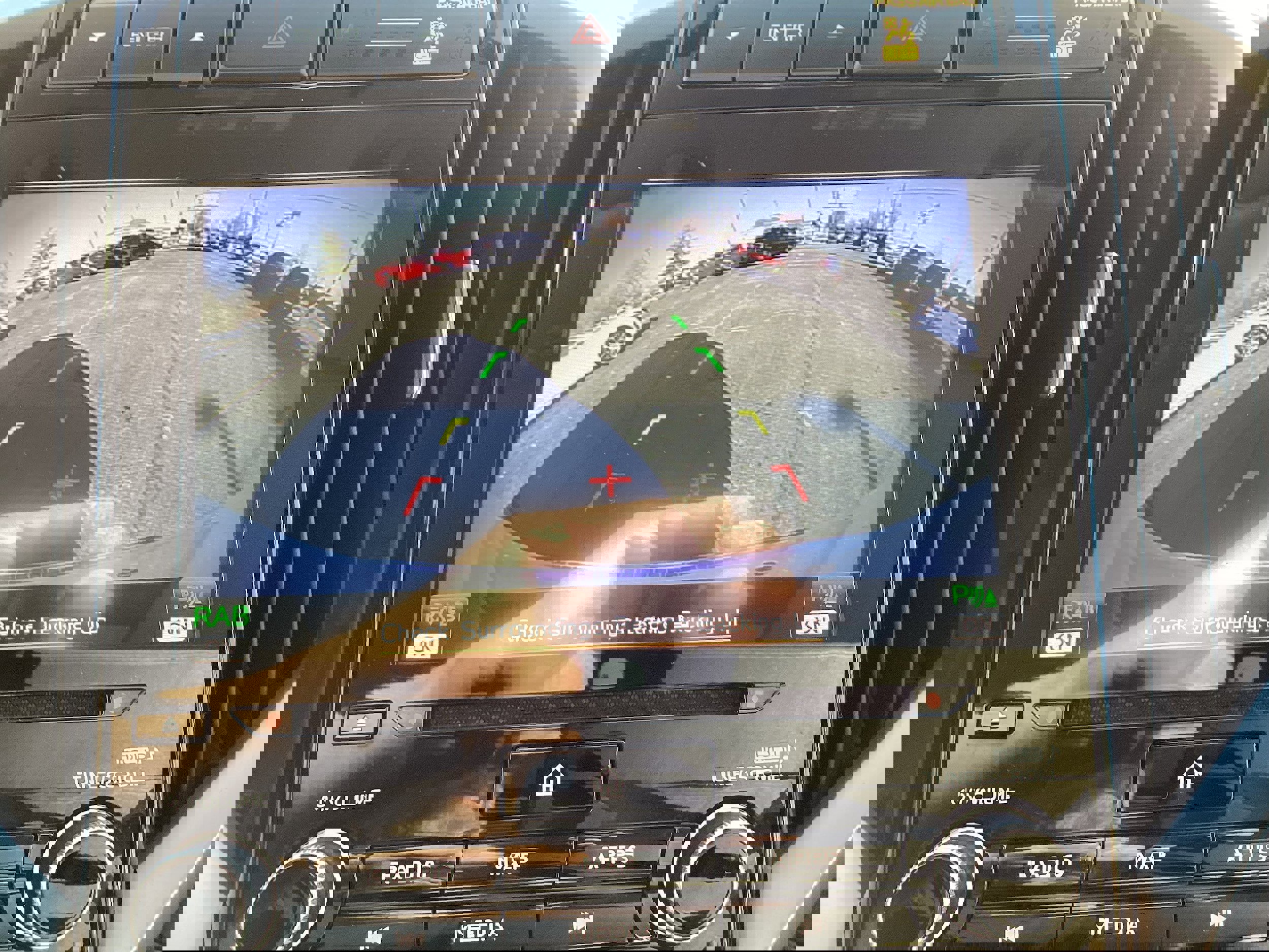 Used 2022 Subaru Ascent Limited w/ Technology Package image 25