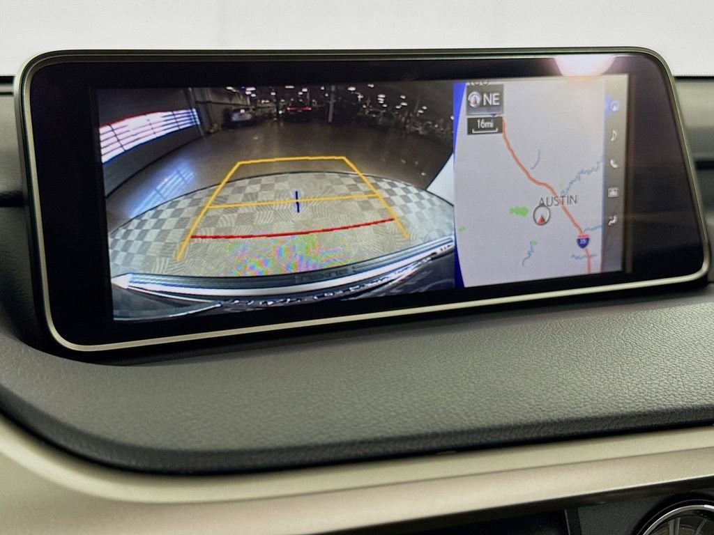 Used 2018 Lexus RX 450hL Premium image 14