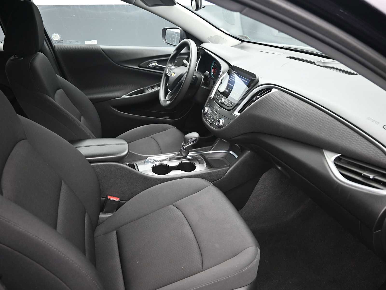 Used 2023 Chevrolet Malibu LT image 18