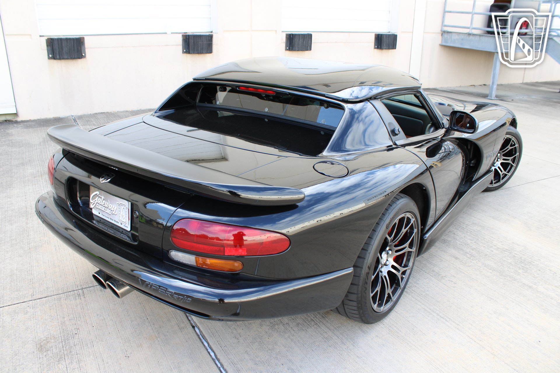 Used 2000 Dodge Viper RT/10 RWD image 16