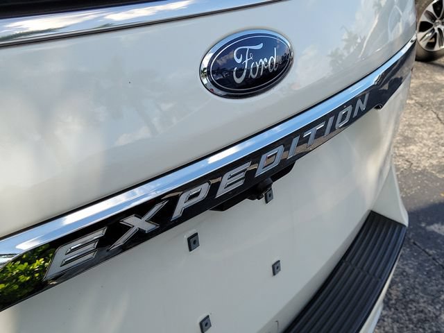Used 2020 Ford Expedition XLT w/ Equipment Group 202A RWD image 6