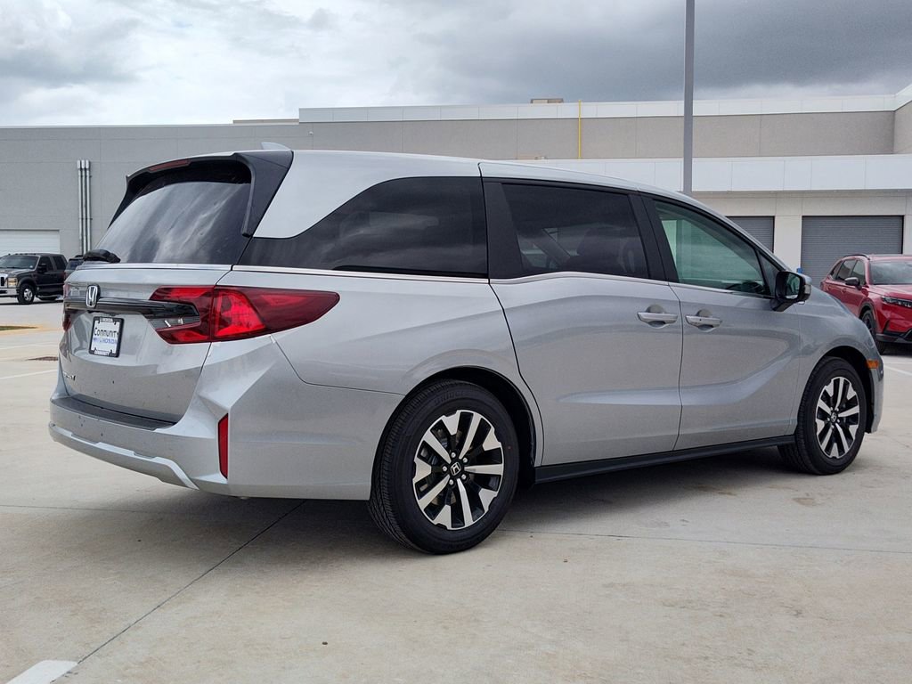 New 2026 Honda Odyssey EX-L image 4
