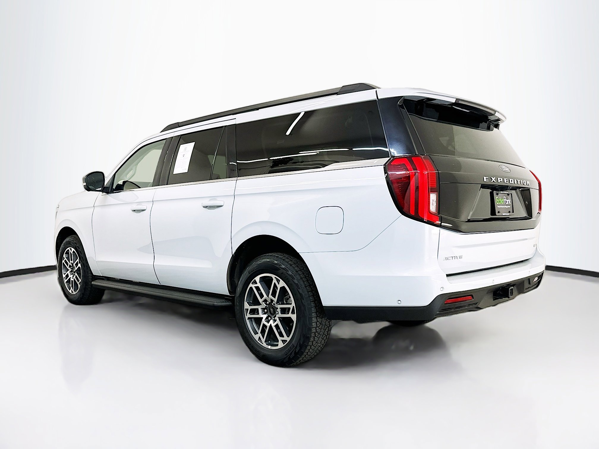 Used 2025 Ford Expedition Max Active image 5