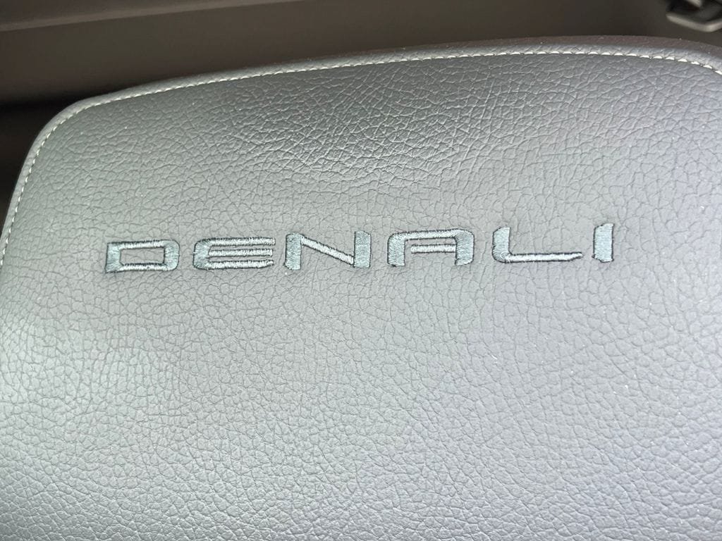 Used 2020 GMC Sierra 1500 Denali w/ Technology Package AWD/4WD image 20