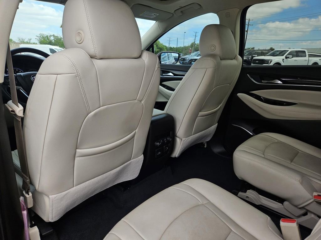 Used 2023 Buick Enclave Premium w/ Experience Buick Package FWD image 27