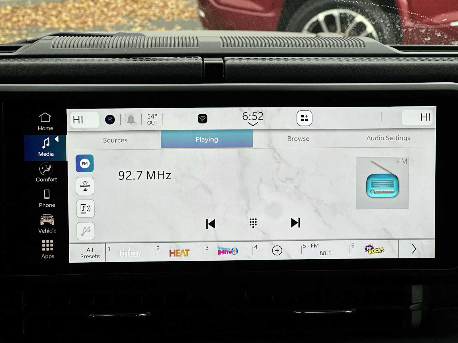 Used 2024 Jeep Wrangler Rubicon image 12