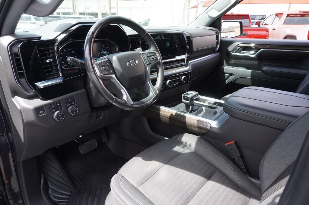 Certified 2023 Chevrolet Silverado 1500 LT Trail Boss AWD/4WD image 17