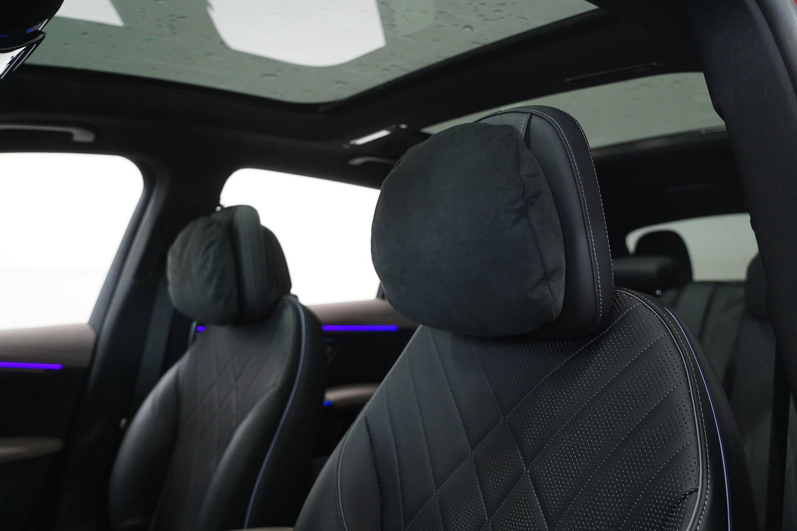 Used 2026 Mercedes-Benz EQS 550 4MATIC SUV image 14