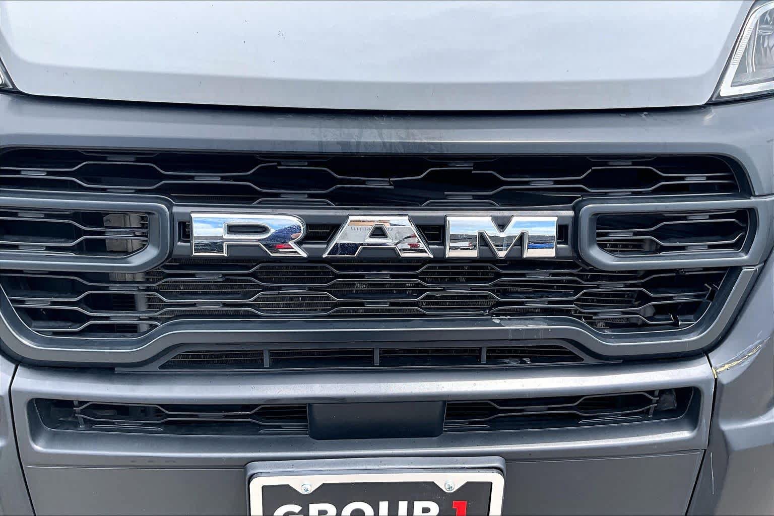 Used 2025 RAM ProMaster 2500 w/ Convenience Group FWD image 28