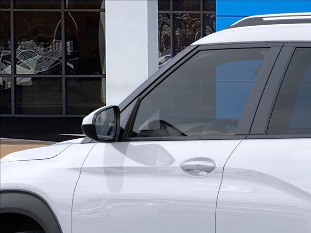 New 2026 Chevrolet TrailBlazer LT w/ LT Cold Weather Package FWD image 12