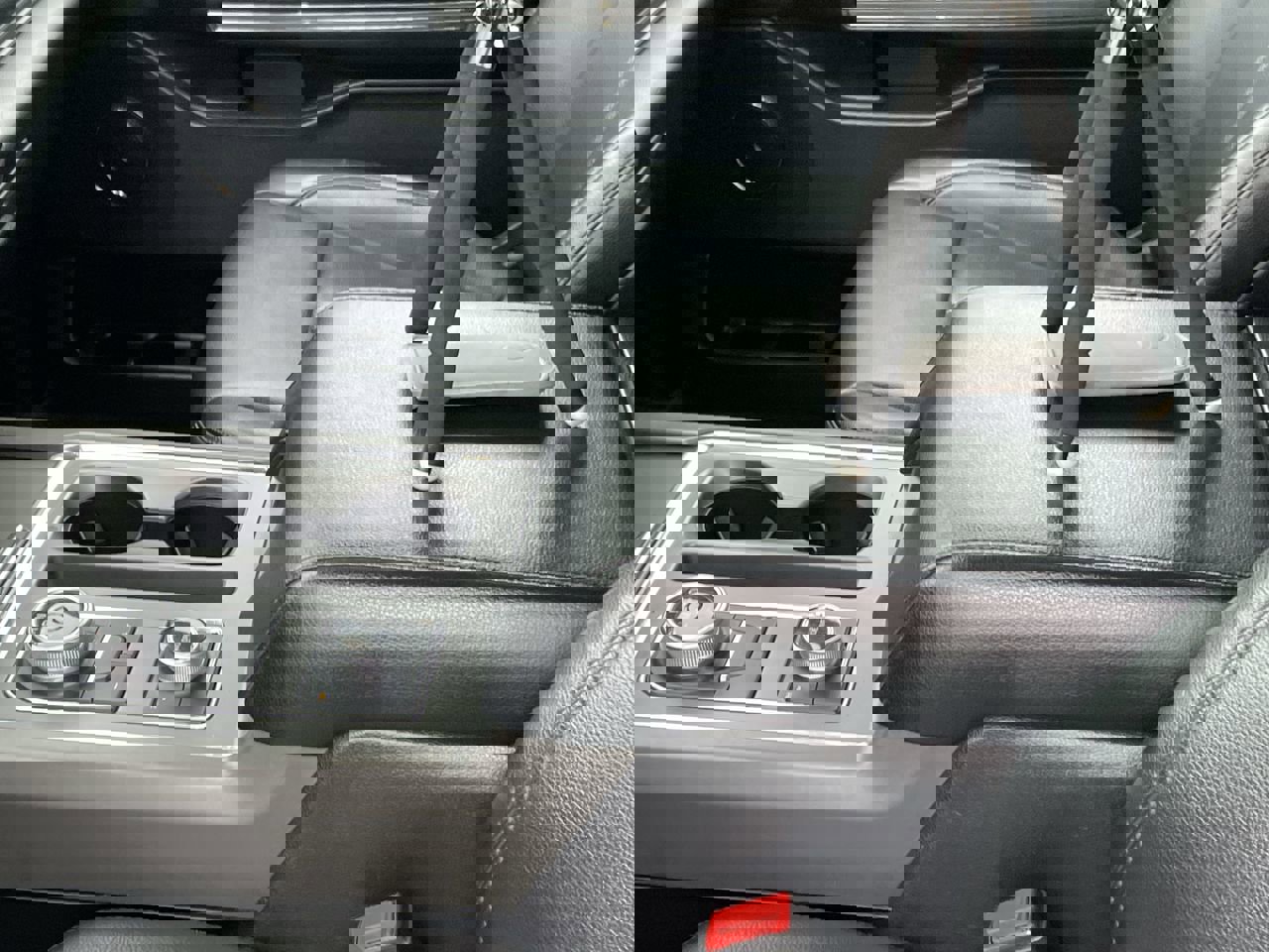 Used 2021 Ford Expedition Max XLT image 36