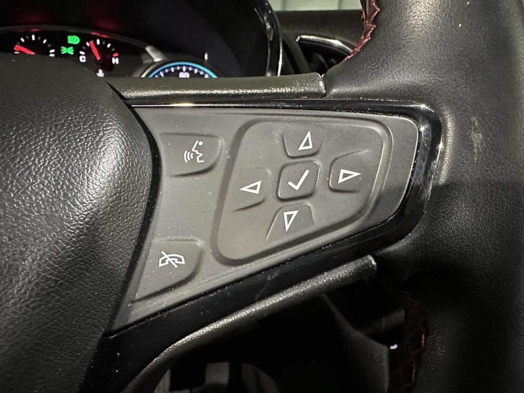 Used 2024 Chevrolet Equinox RS w/ LPO, Floor Liner Package AWD/4WD image 32