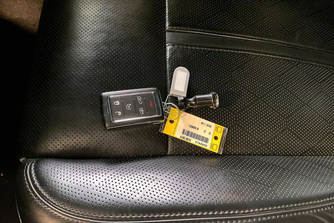 Certified 2024 Jeep Grand Wagoneer L Series II w/ Quick Order Packagew 28T image 35