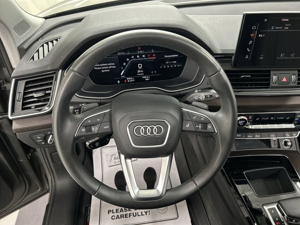 Used 2023 Audi Q5 2.0T Premium Plus AWD/4WD image 4