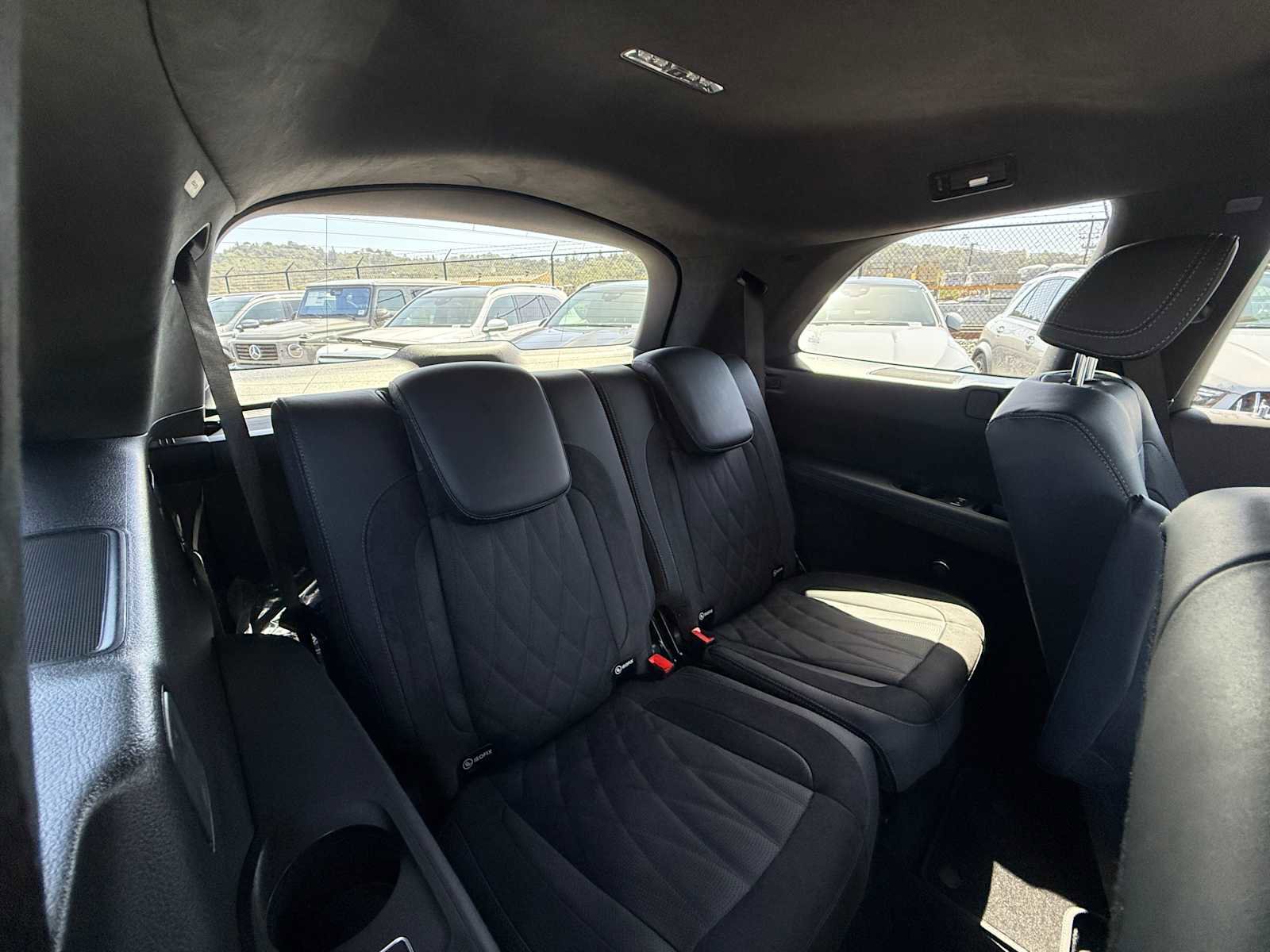 New 2025 Mercedes-Benz GLS 63 AMG 4MATIC image 13