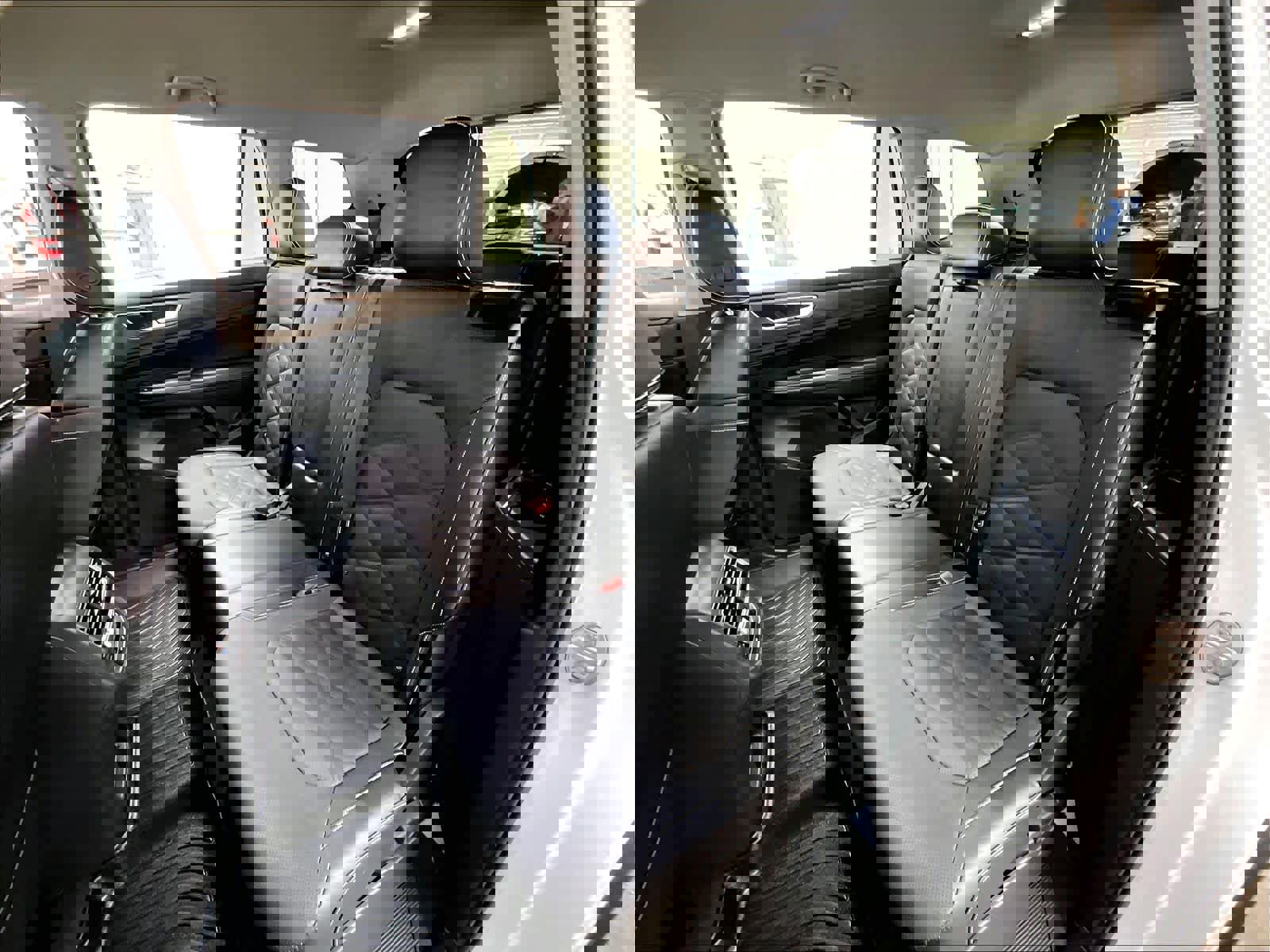 Used 2024 Volkswagen Atlas SE image 28