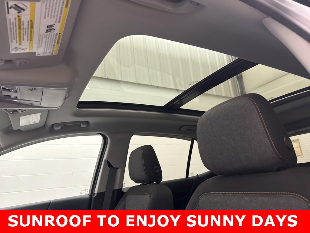 Used 2023 Chevrolet Equinox LT image 9