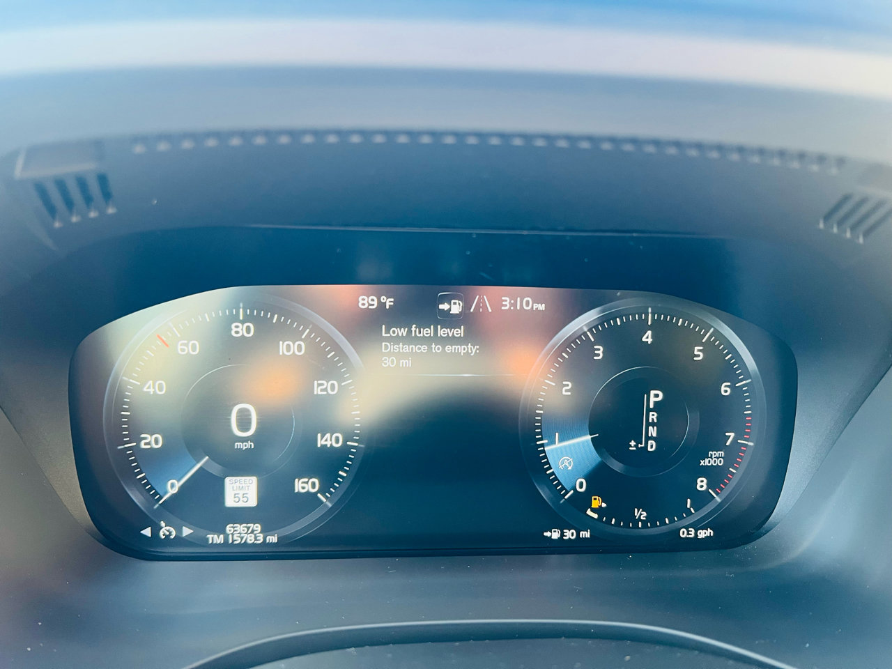 Used 2020 Volvo XC60 T5 Momentum image 32