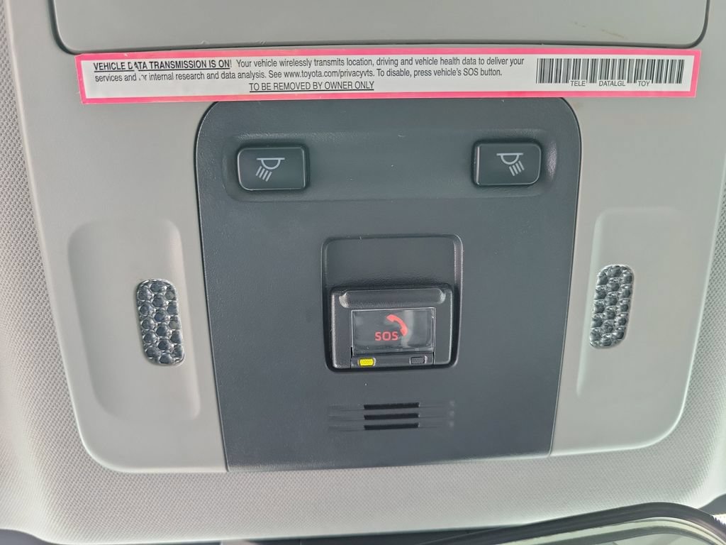 Used 2023 Toyota Camry SE FWD image 30