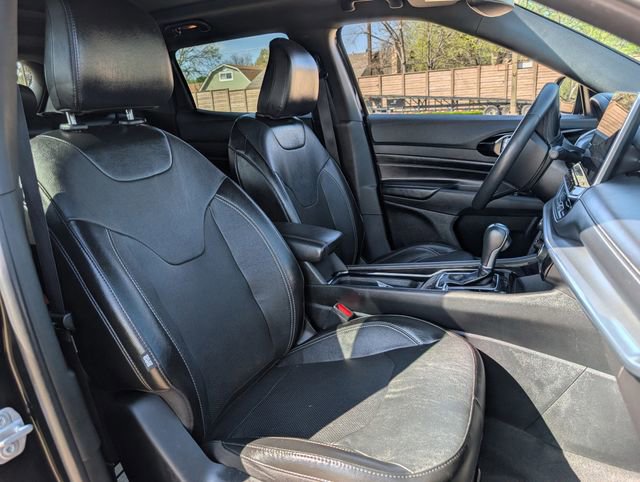 Used 2023 Jeep Compass High Altitude image 25