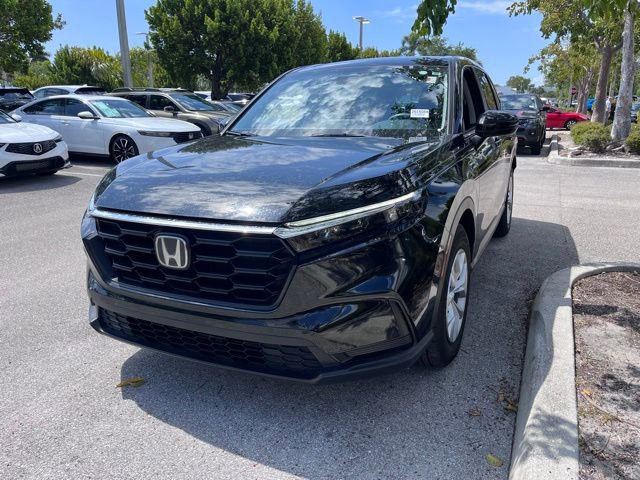 Used 2023 Honda CR-V LX image 3