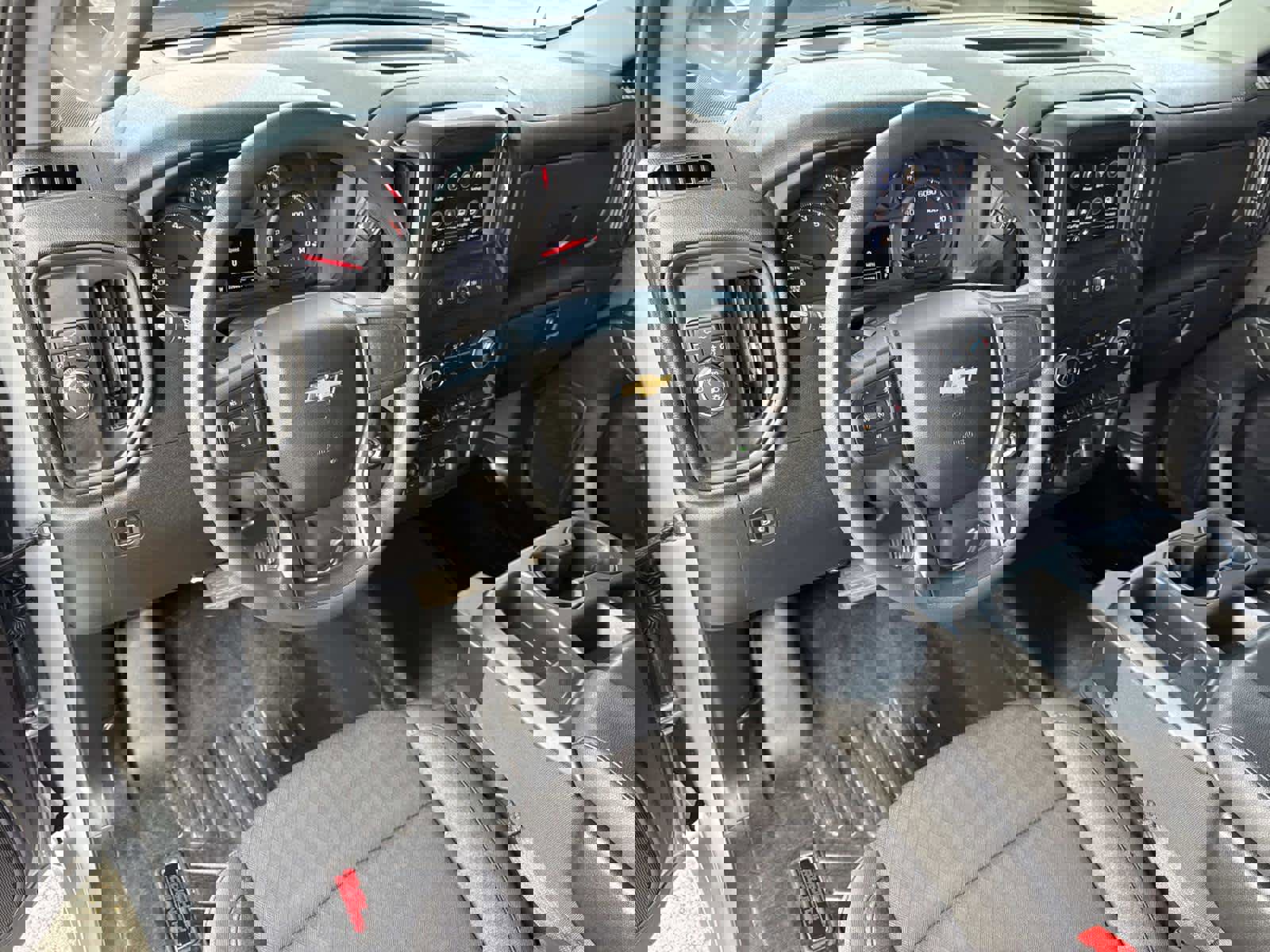 Used 2024 Chevrolet Silverado 1500 Custom image 36