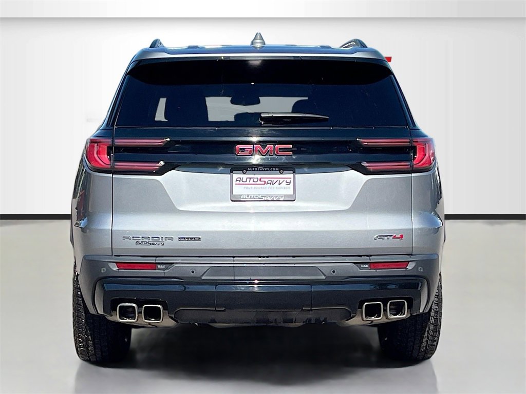 Used 2024 GMC Acadia AT4 w/ Luxury Package image 6