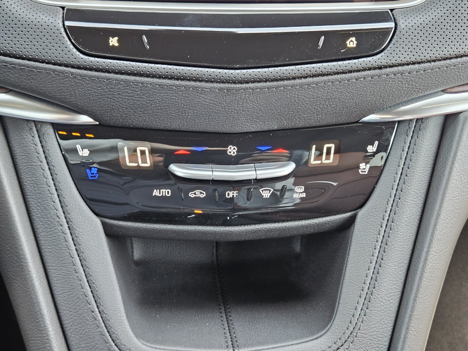 New 2026 Cadillac XT5 Premium Luxury w/ Driver Assist Package FWD image 14