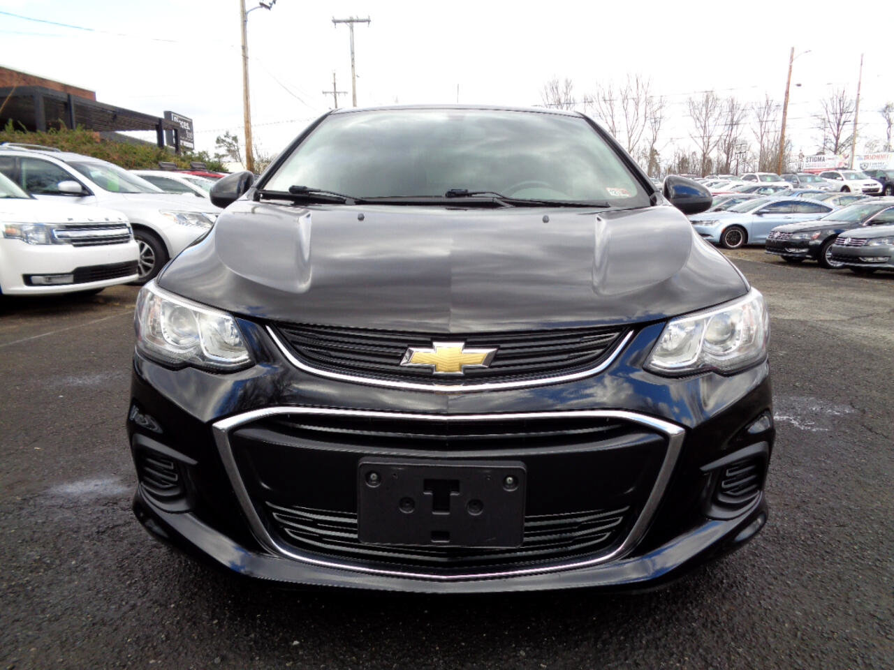 Used 2017 Chevrolet Sonic Premier image 2