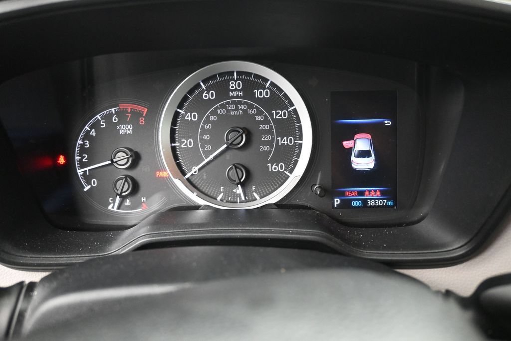 Used 2021 Toyota Corolla LE FWD image 10
