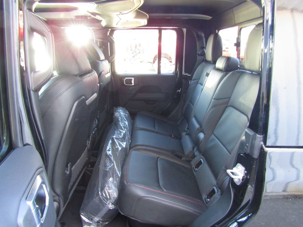 New 2026 Jeep Gladiator Rubicon image 32