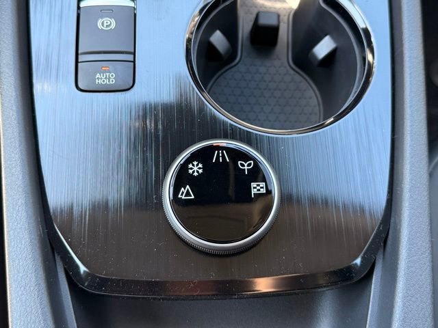 New 2026 Nissan Rogue SV AWD/4WD image 30