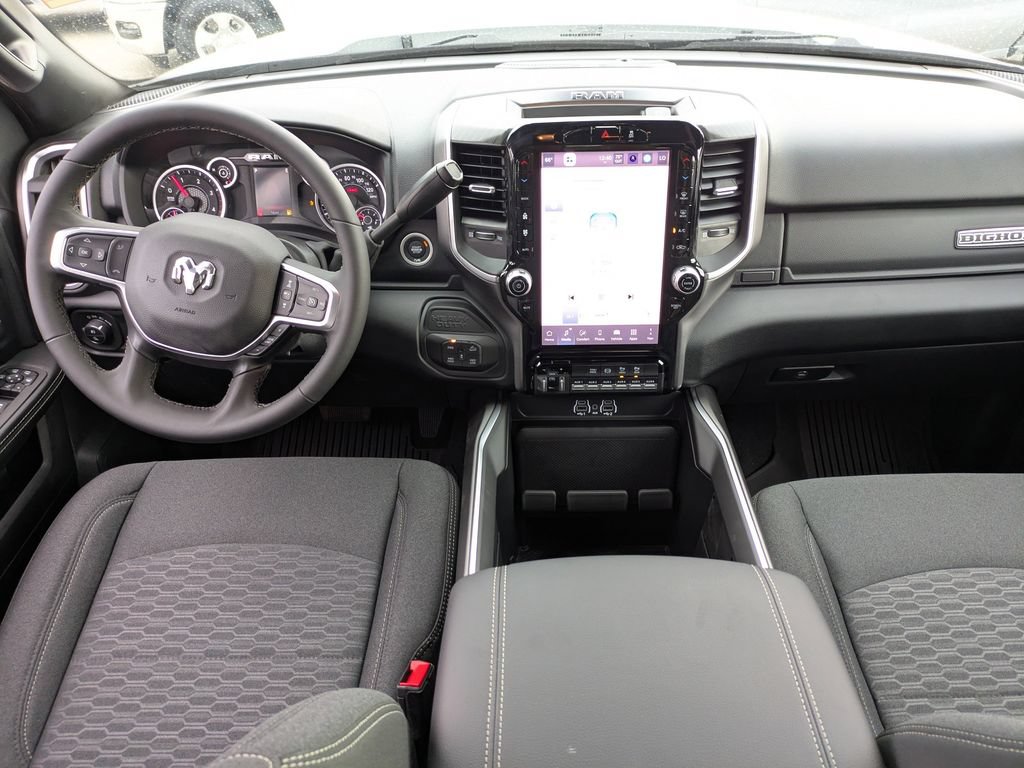 New 2026 RAM 2500 Big Horn AWD/4WD image 17