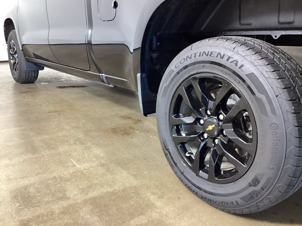 Used 2019 Chevrolet Silverado 1500 LT w/ All-Star Edition AWD/4WD image 14