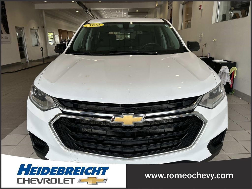 Used 2021 Chevrolet Traverse LS FWD image 35