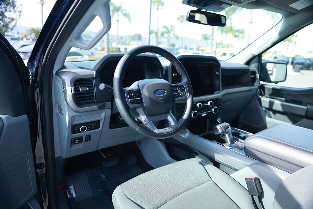 Used 2025 Ford F150 Lightning XLT w/ Max Trailer Tow Package image 17