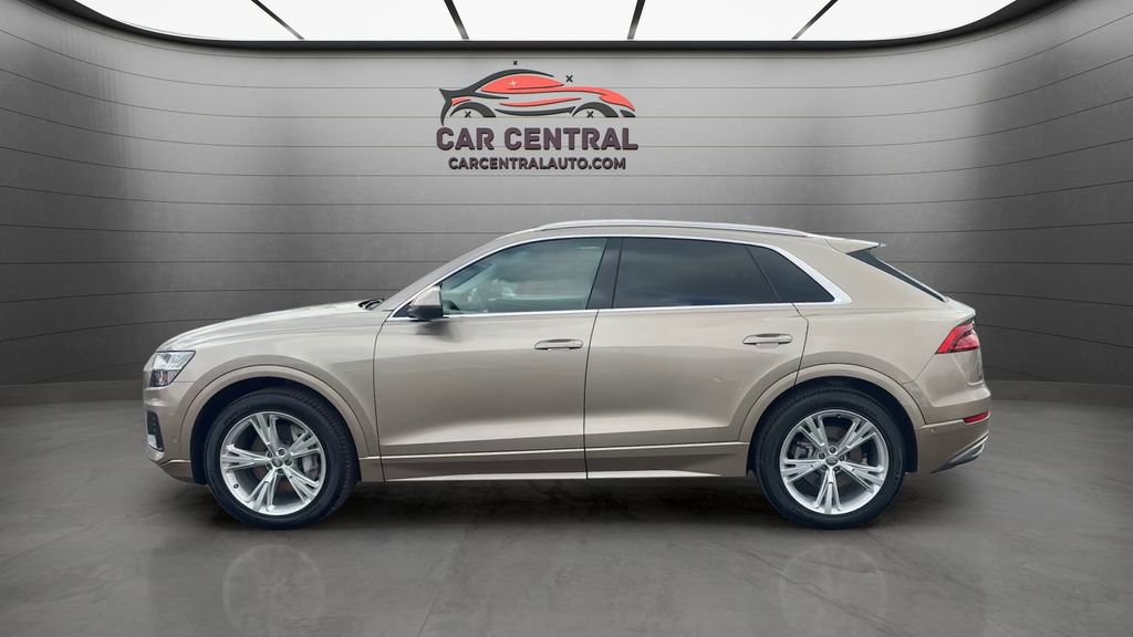 Used 2019 Audi Q8 Prestige image 2
