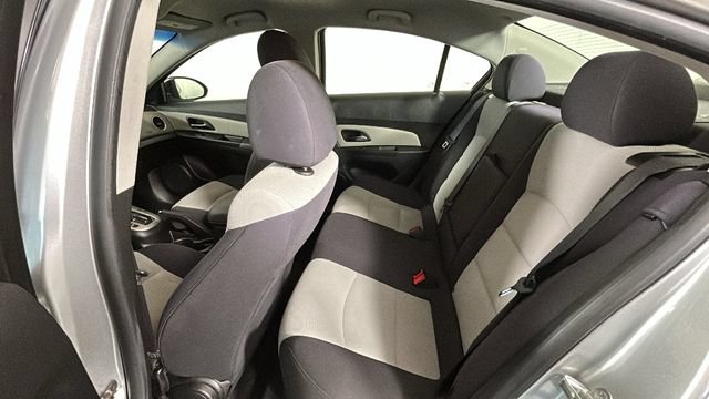 Used 2014 Chevrolet Cruze LS FWD image 24