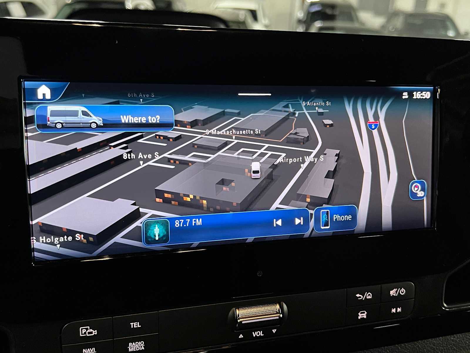 New 2026 Mercedes-Benz Sprinter 2500 image 32