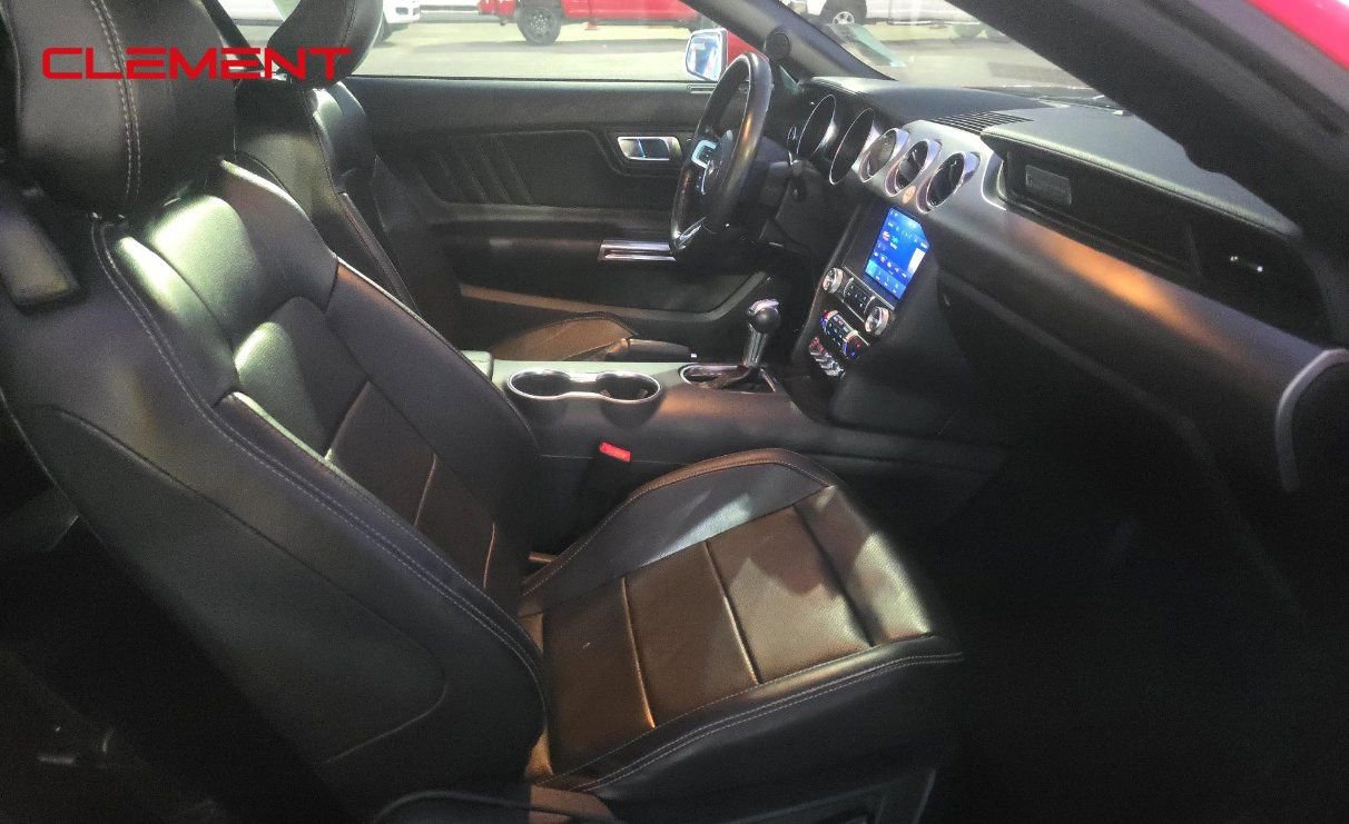 Used 2022 Ford Mustang Premium image 10