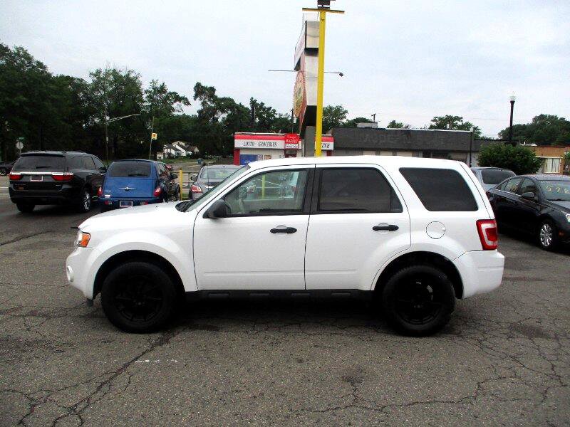 Used 2012 Ford Escape XLS image 4