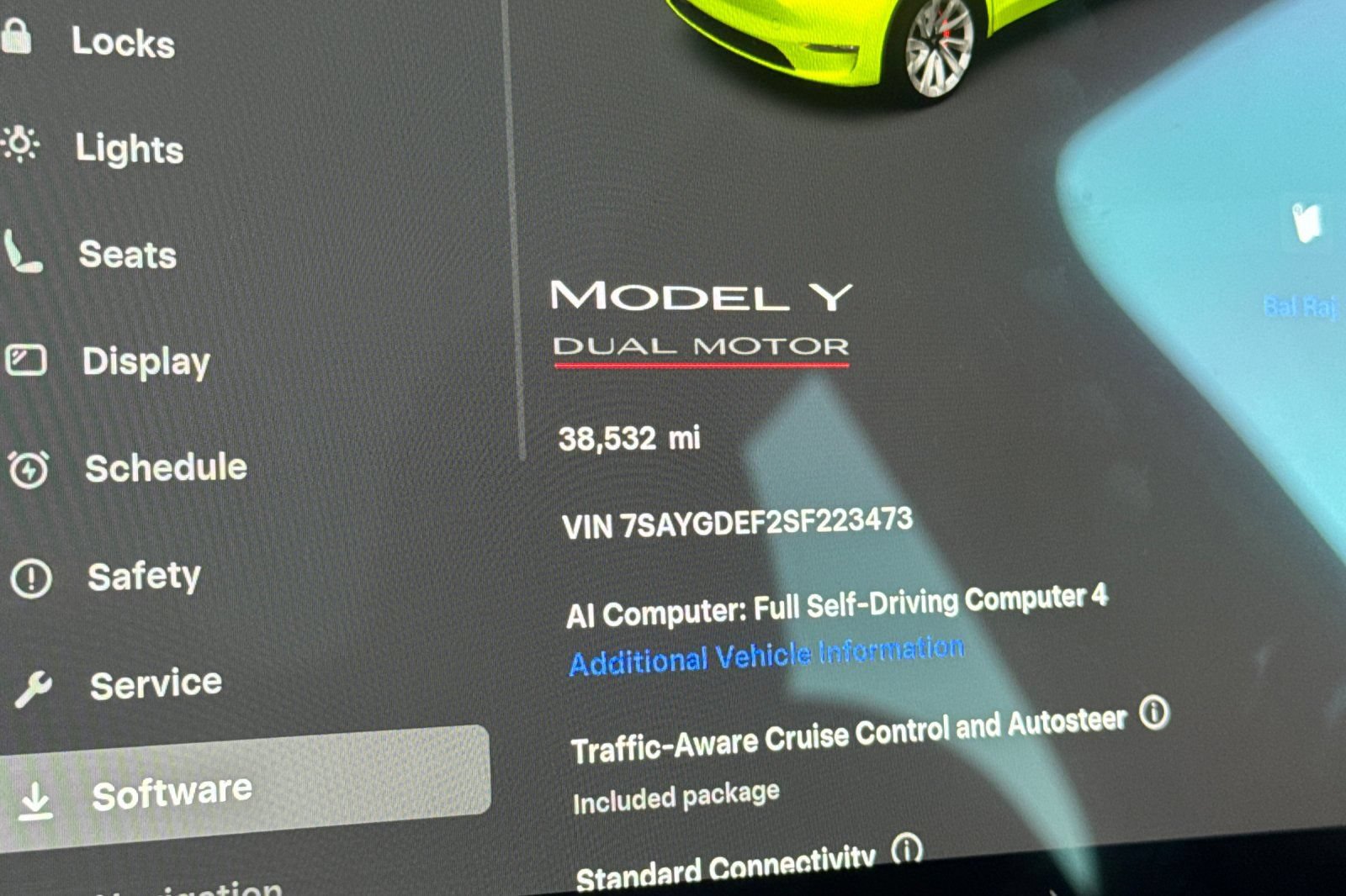 Used 2025 Tesla Model Y Performance AWD/4WD image 3