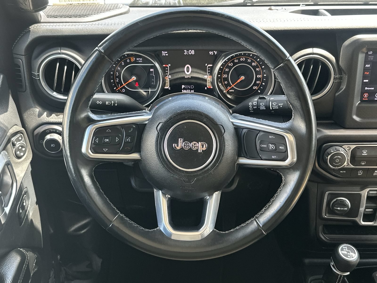 Used 2018 Jeep Wrangler Unlimited Sahara w/ Safety Group AWD/4WD image 19