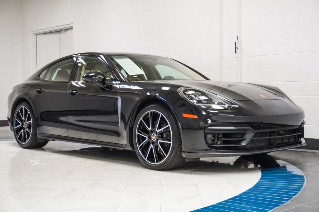 Used 2023 Porsche Panamera 4 Platinum Edition AWD/4WD image 5