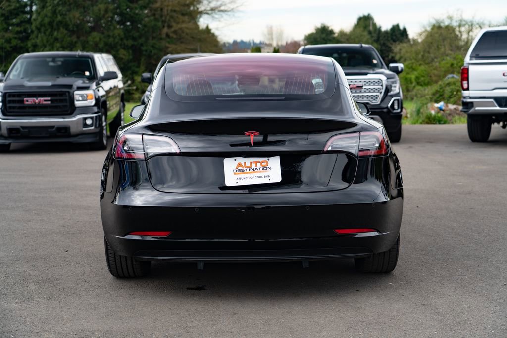 Used 2018 Tesla Model 3 Mid Range image 9
