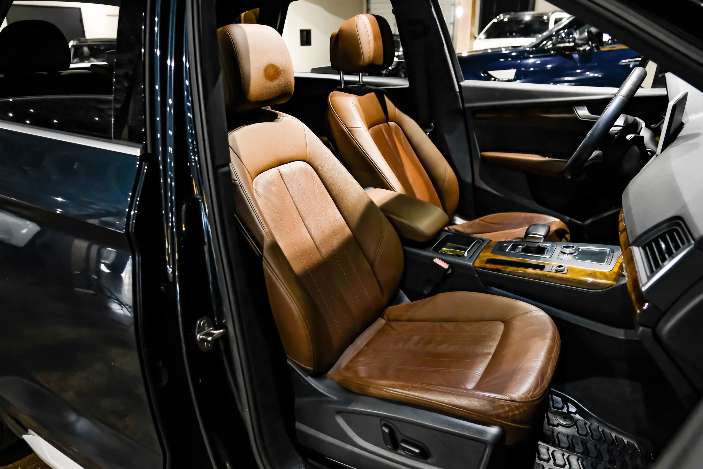 Used 2018 Audi Q5 2.0T Premium Plus w/ Premium Plus Package image 35