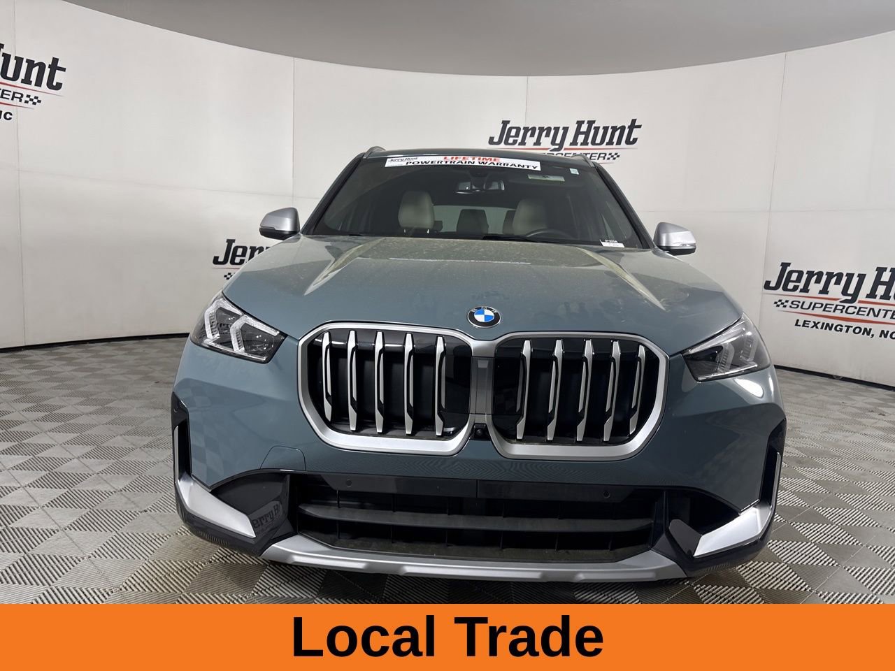 Used 2023 BMW X1 xDrive28i w/ Premium Package image 3